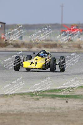 media/Oct-25-2025-CalClub SCCA (Sat) [[34c778dfbe]]/Group 5/Qualifying/